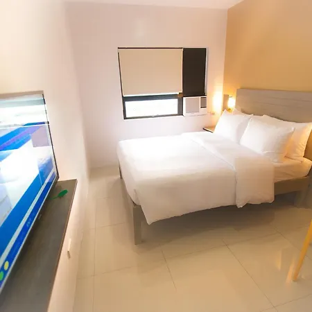 Felix Residences Cebu Exterior photo